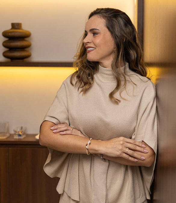 Dra. Verônica Assis - VA Dental Clinic